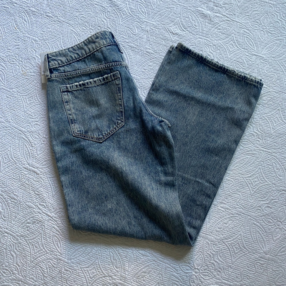 NWT Hollister Baggy Low-Rise W28 Wash Blue Jeans